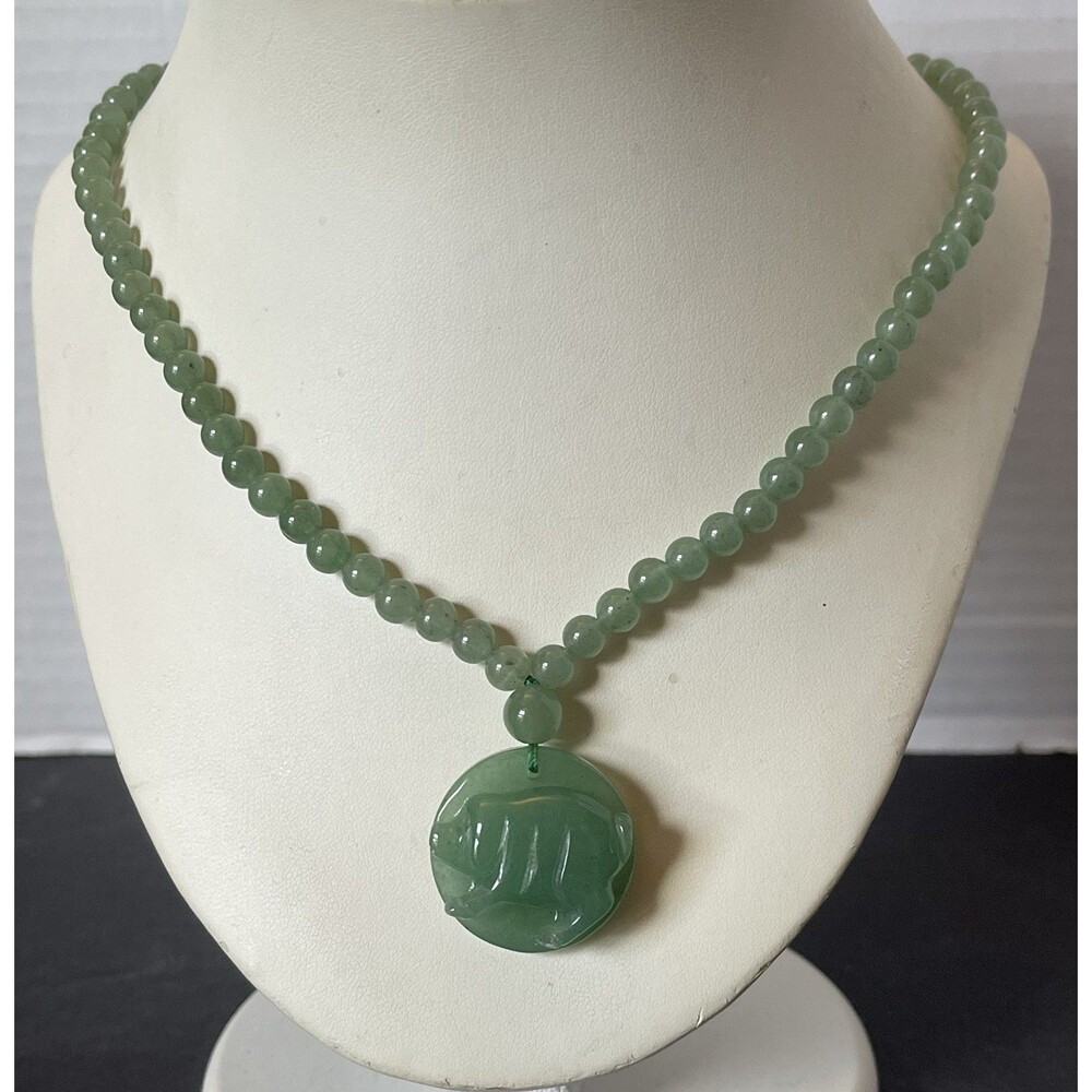 Green Aventurine Beaded Necklace with Pig Carved Round Pendant